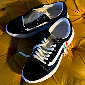 Men’s Vans platform sneakers